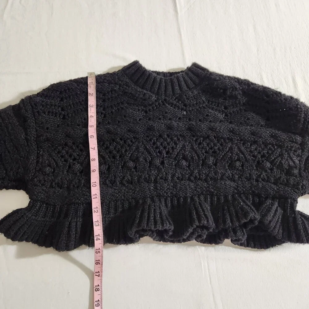 Zara Women's Size S Black Chunky Knit Bell Sleeve Open Weave Cropped Sweater